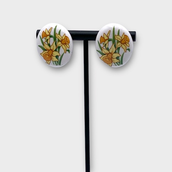 Vintage Ceramic Transfer Yellow Tulip Oval Pierced Earrings - Picture 3 of 10